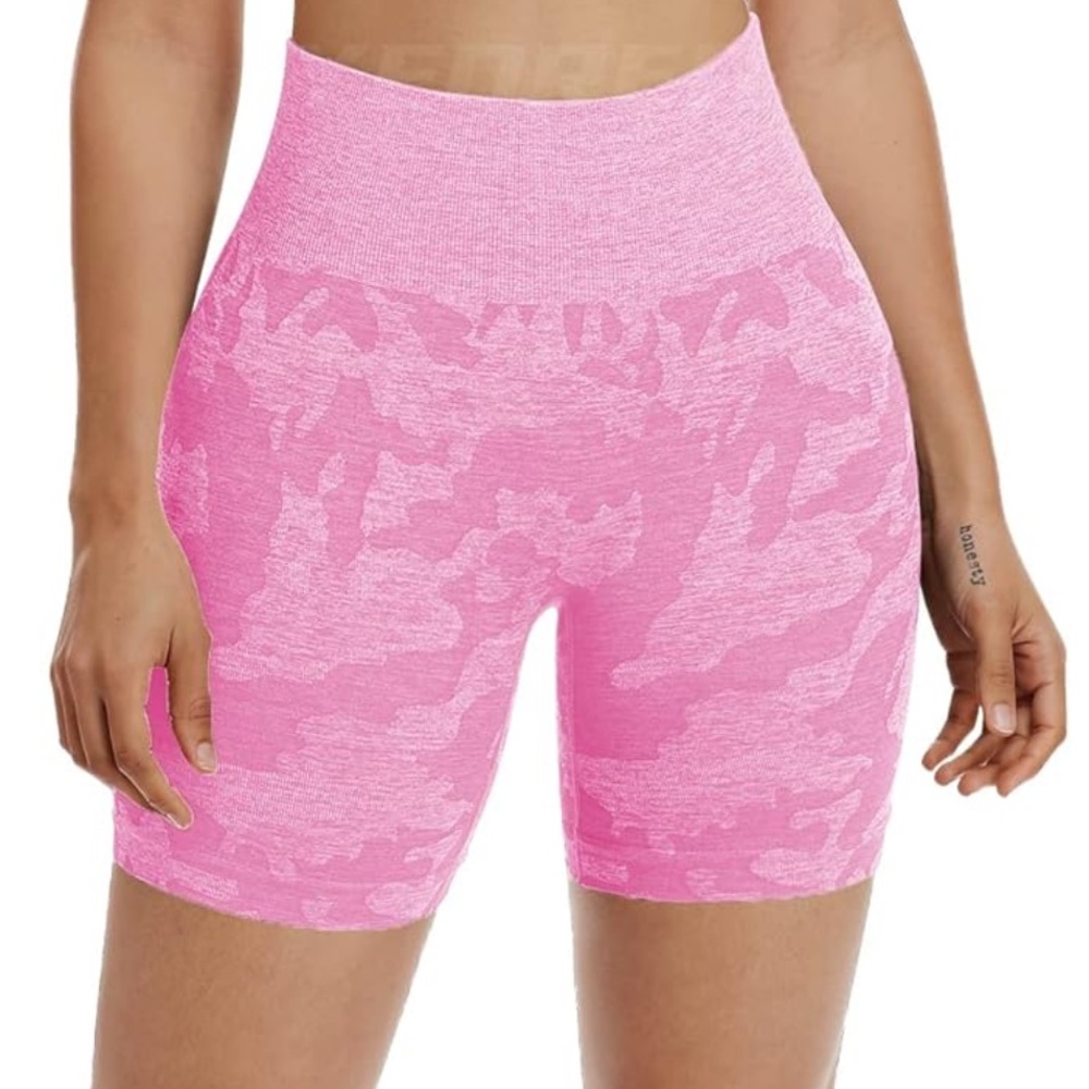 Pink Camo Women's Shorts